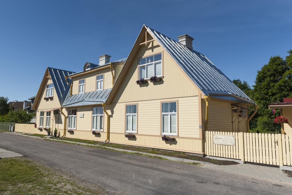 Villa Marienholm Haapsalu Ngoại thất bức ảnh